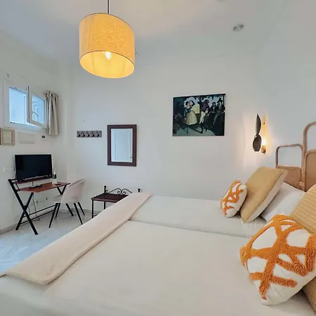 Hotell Cortes De 3*