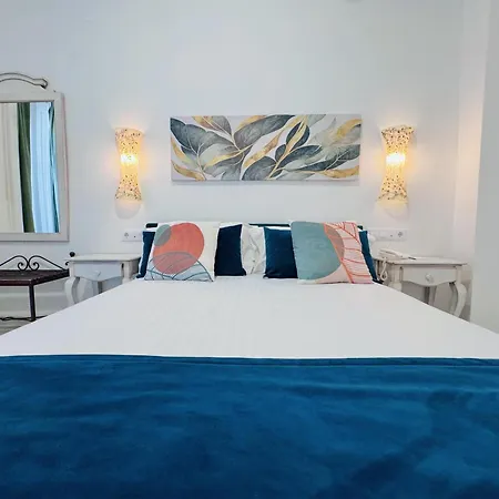 Hotel Cortes De 3*