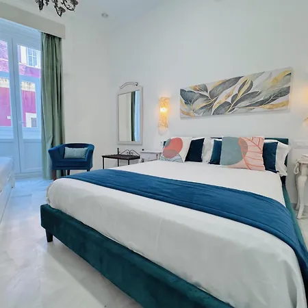 Hotel Cortes De 3*